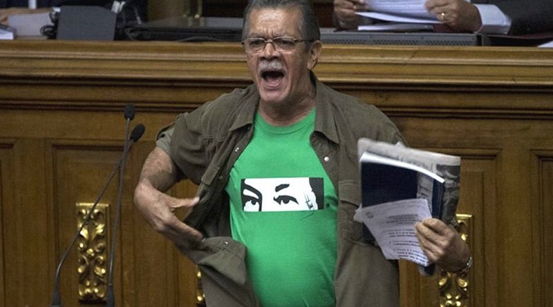 El juramento de Earle Herrera y el Chile de la bicicleta roja y plata.