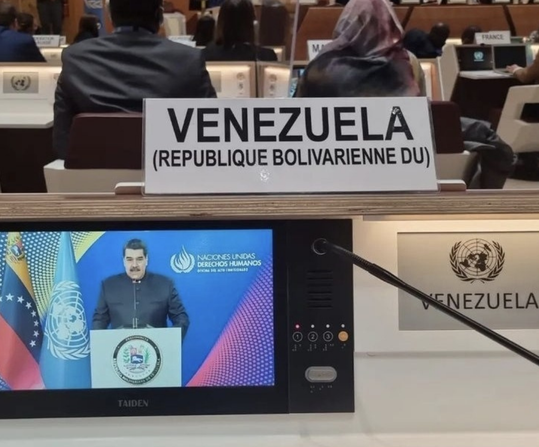 Izamos la bandera de la paz