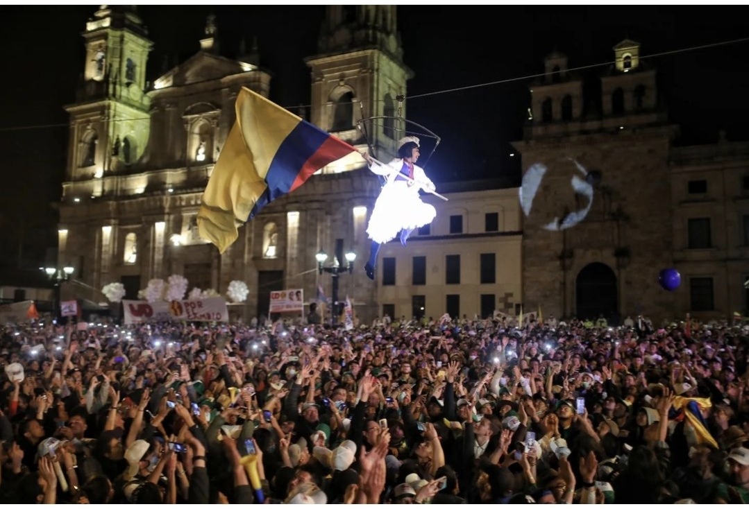 Colombia: entre la barbarie y el cambio