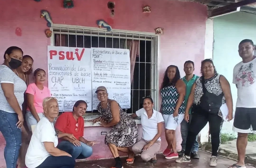 Los poderes creadores del pueblo
