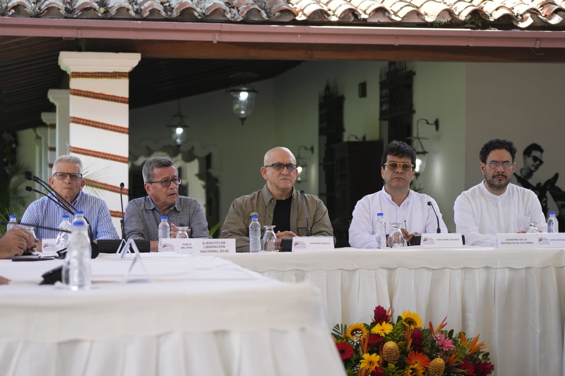 De las montañas de Simacota al Valle de Caracas.