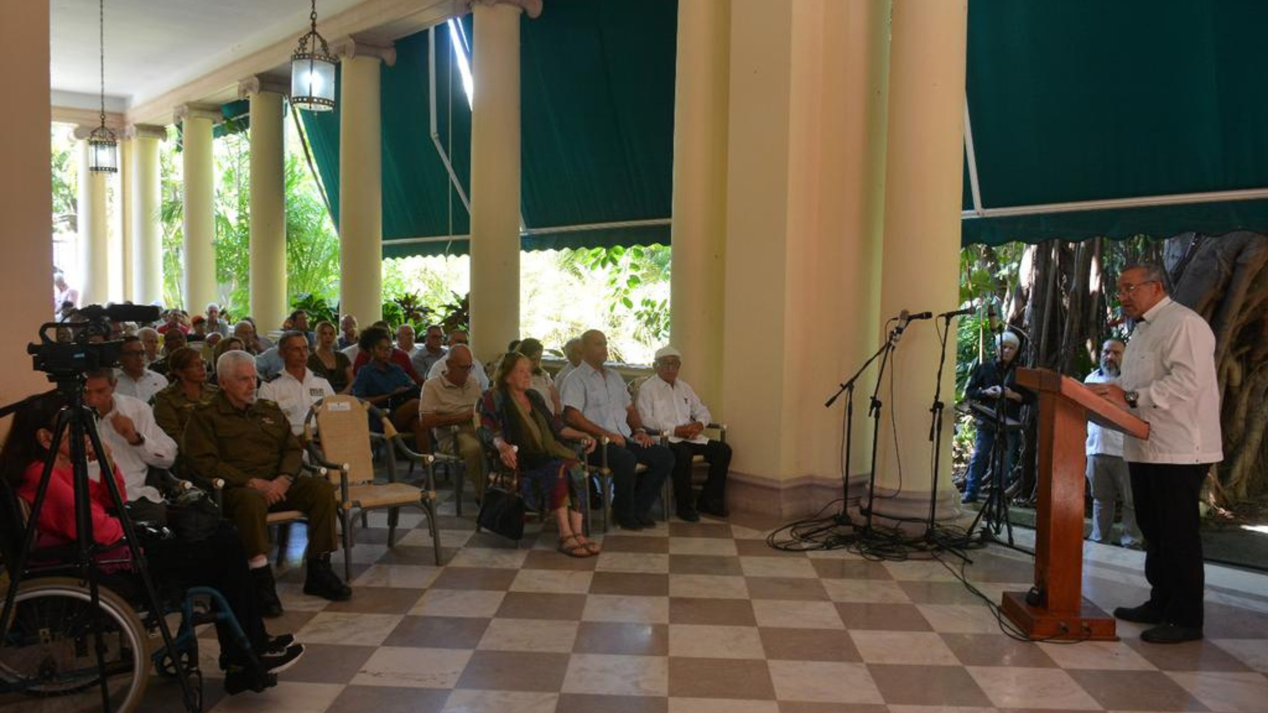 Homenaje en Cuba al revolucionario venezolano Alí Rodríguez